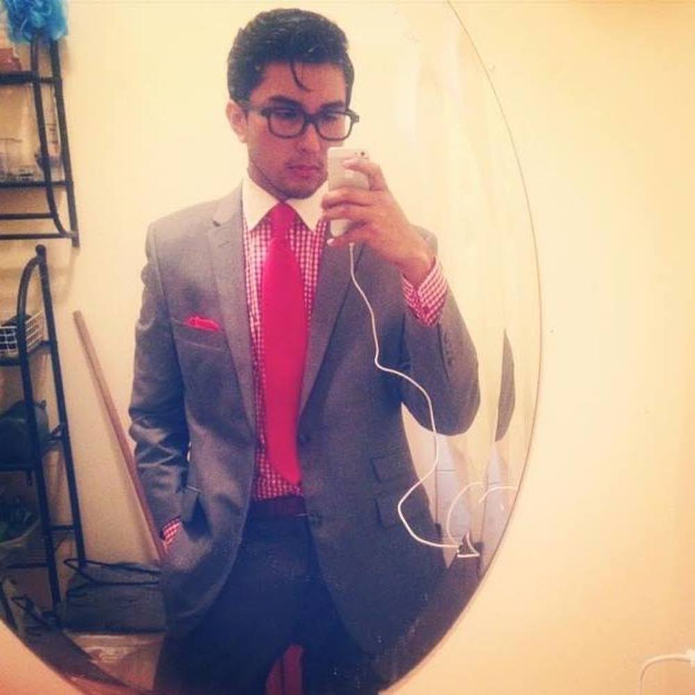 Meet your Posher, Carlos